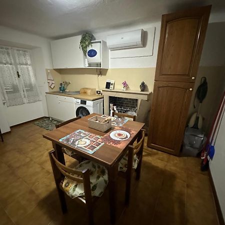 Albiano Magra Casa Vacanze Da Meryon מראה חיצוני תמונה